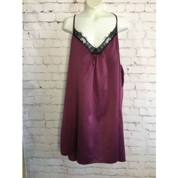 Linea Donatella Noralee Nightgown -Trim Chemise  M Burgundy - Picture 2 of 10